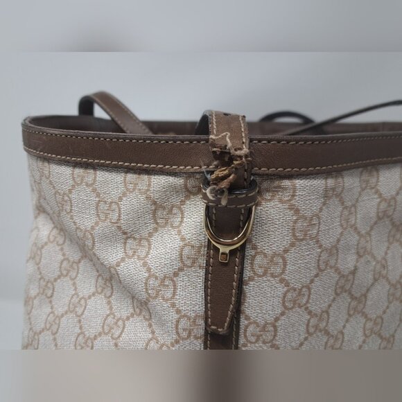 Gucci Women's Bag Tote Satchel Beige Monogram Leather Trim PVC 11.5 x 14.5 - Picture 15 of 16